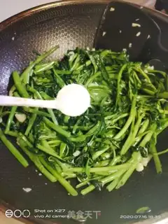 Make Garlic cabbage step 5