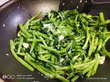 Make Garlic cabbage step 6