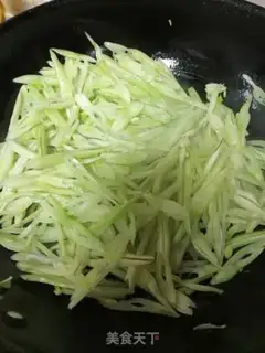 Make Scrambled eggs step 4
