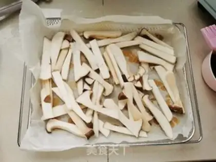 Make Apricot apricot mushroom step 2