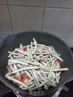 Make Meatloaf tomatoes and beans step 5