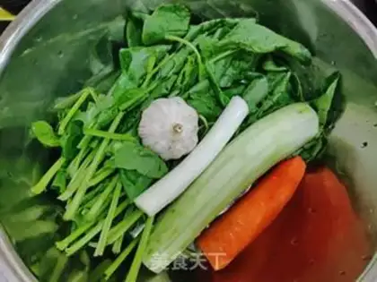 Make Lobster noodles step 1