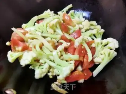 Make Tomato fried organic vegetables step 7