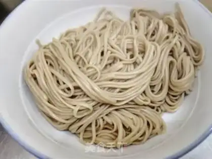 Make Lobster noodles step 5