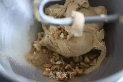 Make Low-fat nuts full of wheat step 2