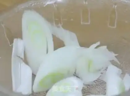 Make Slippery vegetable soup step 1