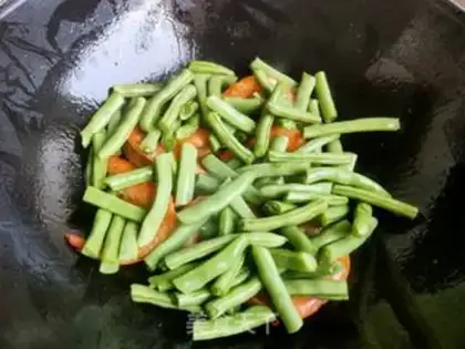 Make Crayfish beans step 7