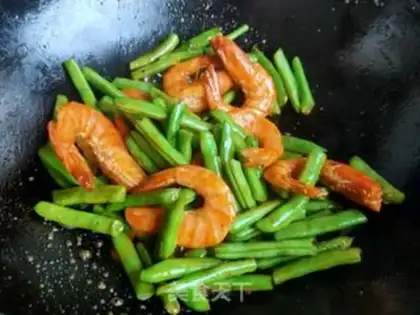 Make Crayfish beans step 8