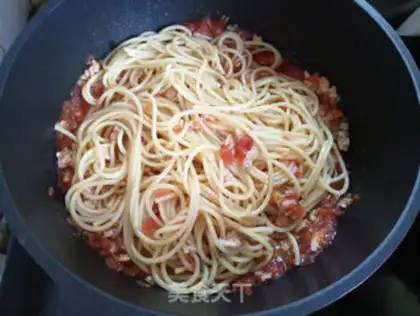 Make Tomato pasta step 8
