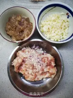 Make Shrimp rolls step 0