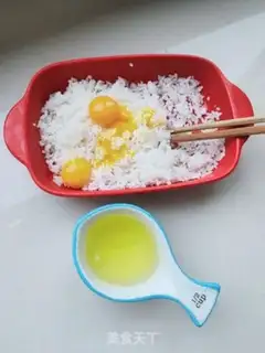 Make Ham sausage egg fried rice step 1