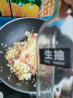 Make Ham sausage egg fried rice step 7