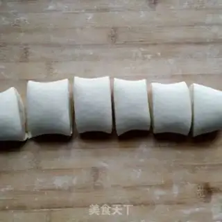 Make An egg box with a pickle step 12