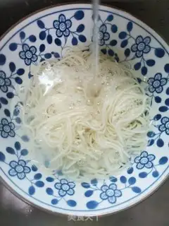Make The bean-fruit noodles step 2