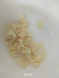 Make Cut the meat step 1