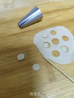 Make Little lion sesame sack step 11