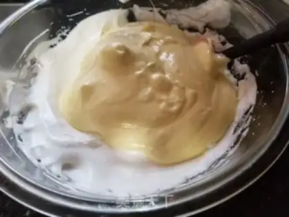 Make Yogurt chili cake step 7