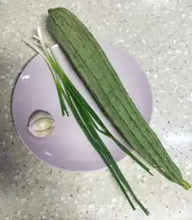 Make Garlic melon step 0