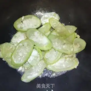 Make Garlic melon step 4