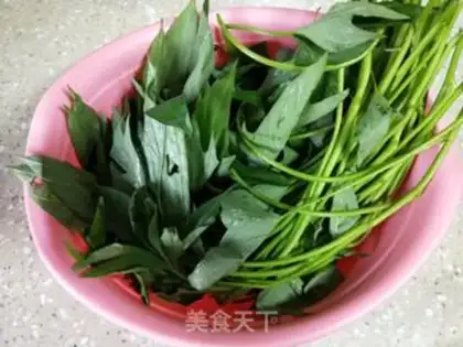 Make ♪ ♪ Haimi makes red potato leaves ♪ step 0