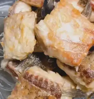 Make Spicy fish step 1