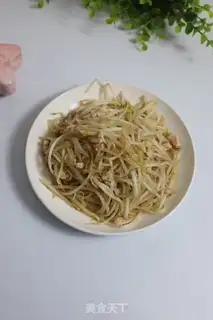 Make Bean sprouts step 8