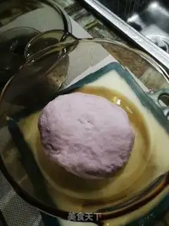 Make Rose buns step 2