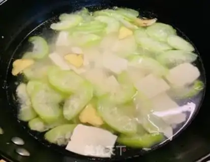 Make Sour oil and guacamole step 4