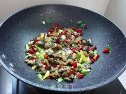 Make Spicy chicken step 5