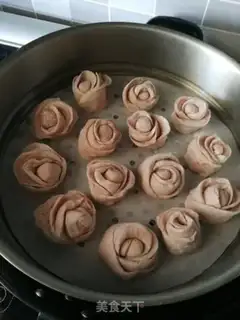 Make Rose buns step 10