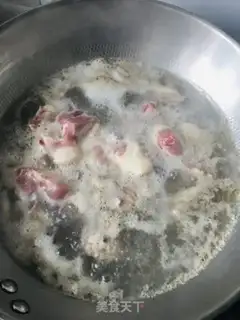 Make Homemade potato roast duck step 1