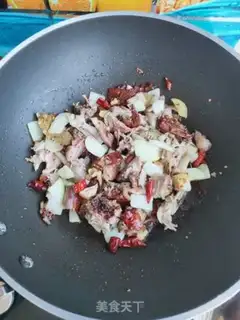 Make Spicy duck stand step 4