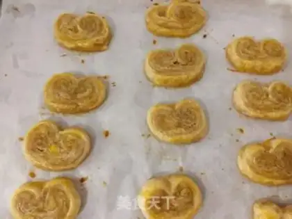 Make A simple butterfly step 5