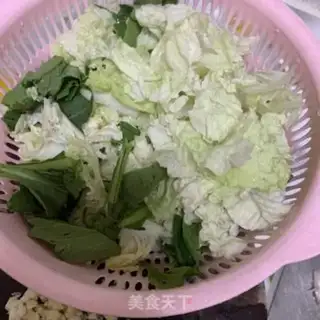 Make Beef paste soup step 1
