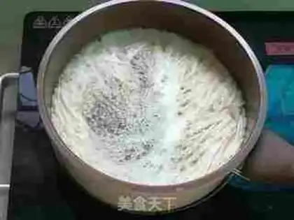 Make Gold-cracker soup, fat cow step 3