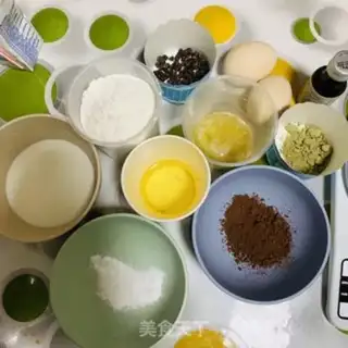 Make A colorful cupcake step 0