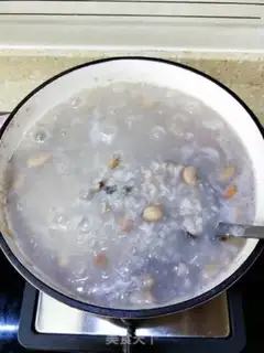 Make Porridge of peanut mushrooms and pigs step 8