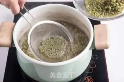 Make The green bean sand step 2