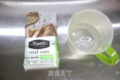 Make oatmeal bread step 0