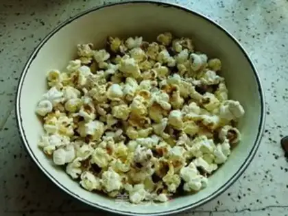 Make Popcorn step 2