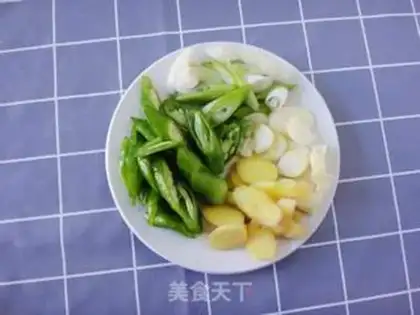 Make Pickle chicken leg step 2