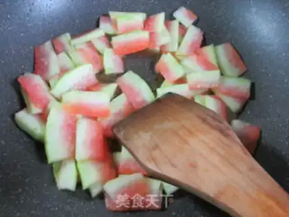 Make Watermelon peeled duck eggs step 5