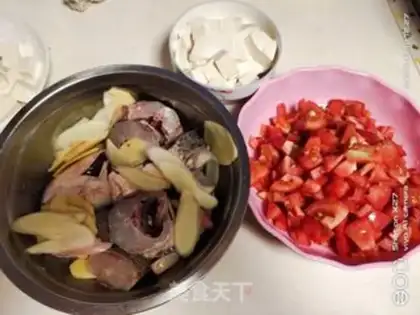Make Tofu soup step 1