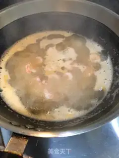 Make Shrimp oiled seafood step 5