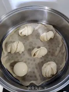 Make Pretzel rolls step 13