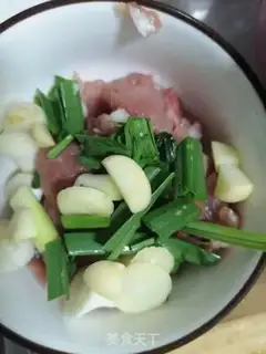 Make Scrambled meat step 1