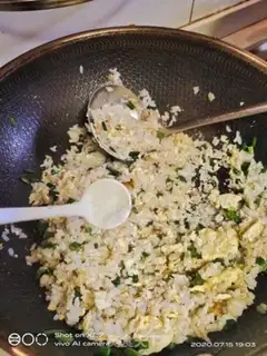 Make Eggs and sodium step 5