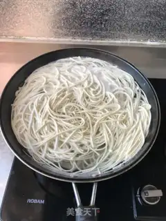Make Onion noodles step 6