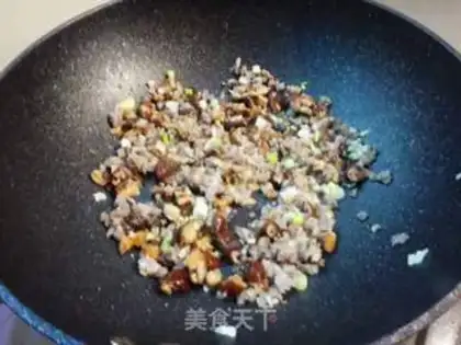 Make Noodles for mushrooms step 4