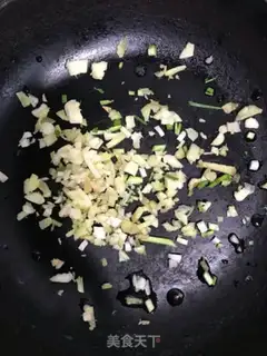 Make Dry pots suck on shrimp step 3